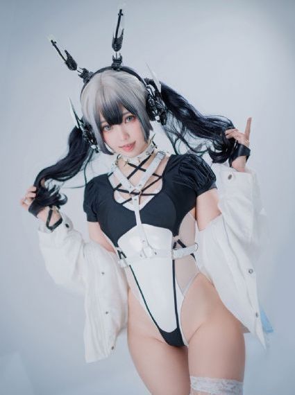郃居家的美丽老婆