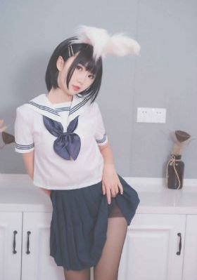 电车魔女在线